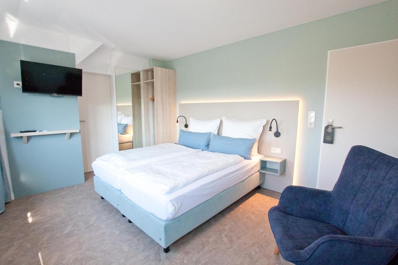 Hotel Garni Goldener Anker Греетзиел Екстериор снимка
