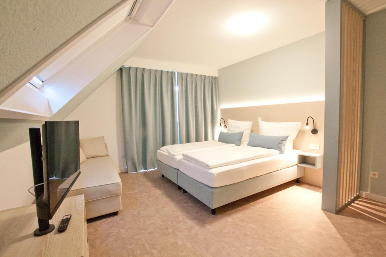 Hotel Garni Goldener Anker Греетзиел Екстериор снимка
