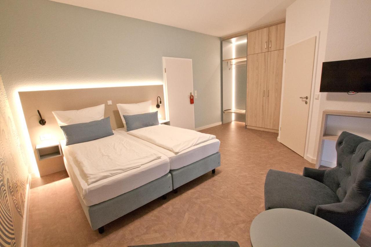Hotel Garni Goldener Anker Греетзиел Екстериор снимка