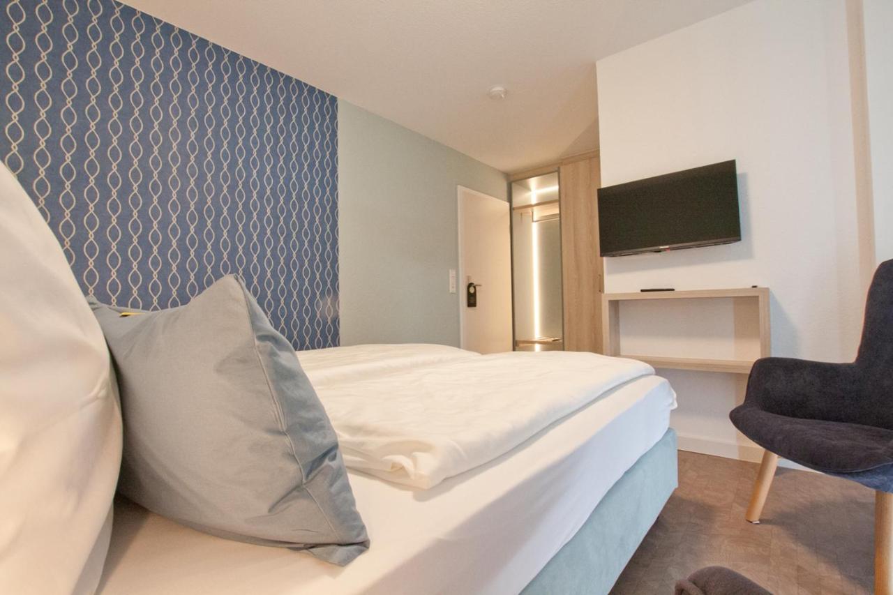 Hotel Garni Goldener Anker Греетзиел Екстериор снимка